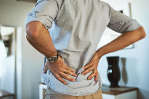What Are the Symptoms of a Broken Tailbone?